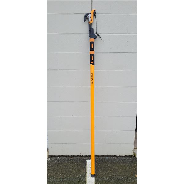 Fiskars Extendable Pruner