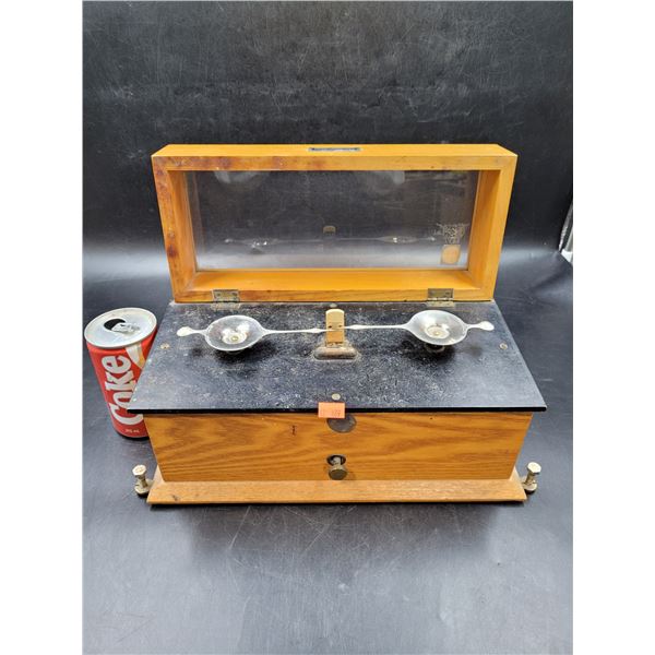 Antique Henry Troemner Apothecary Scale