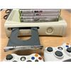 Image 2 : 60 GB Microsoft XBOX 360 with Games and accessories