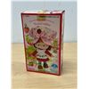 Image 4 : Vintage Kenner Strawberry Shortcake Doll 43020 - see all photos