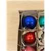 Image 5 : 12 Vintage Christmas Balls / Ornaments - see all photos