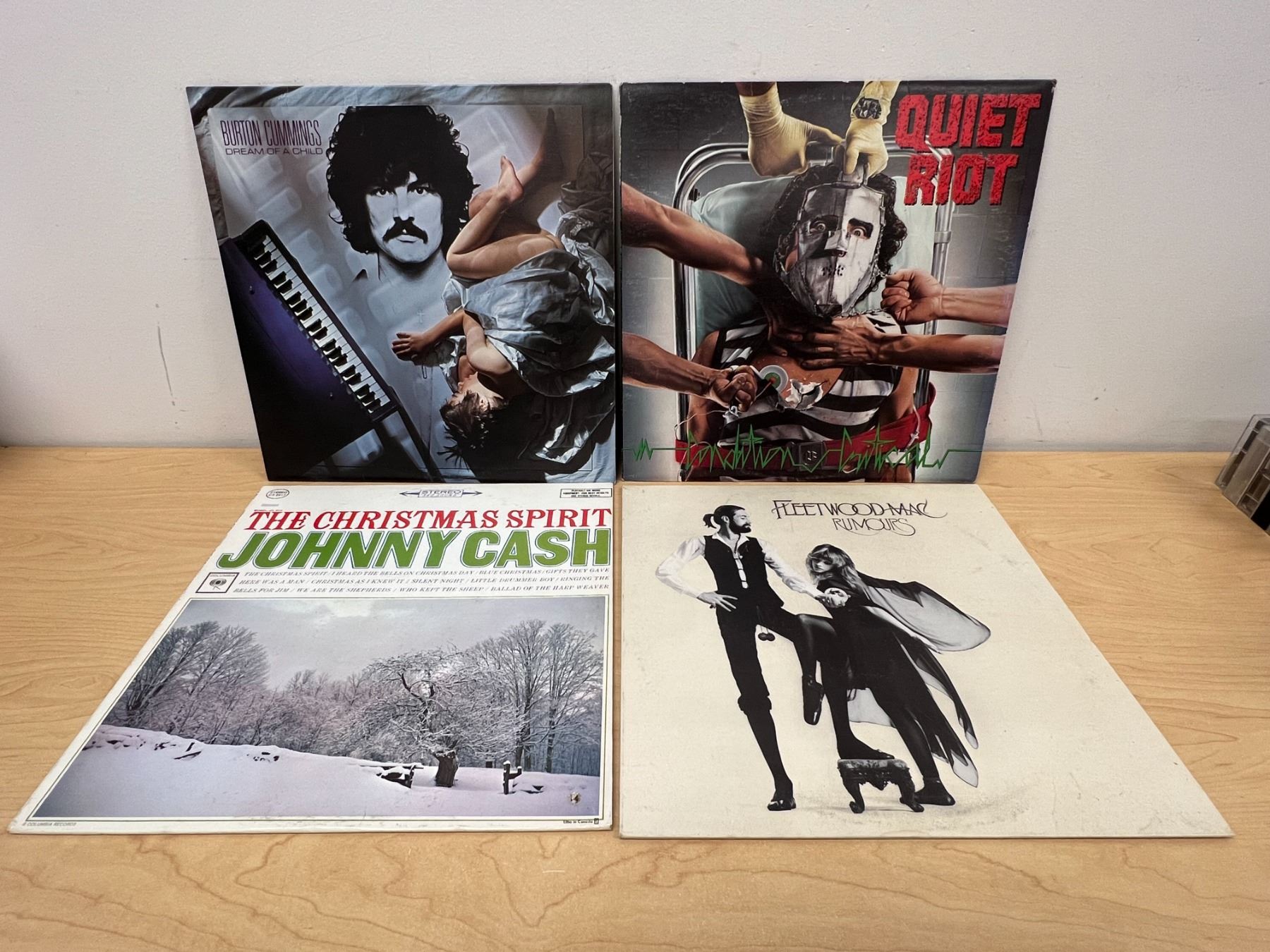 4 LP Records - Fleetwood Mac / Johnny Cash / Burton Cummings / Quiet Riot