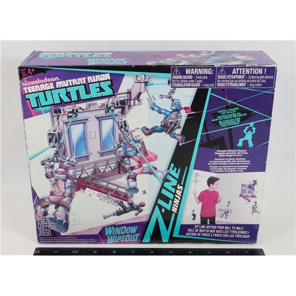 TEENAGE MUTANT NINJA TURTLES WINDOW WIPEOUT PLAYSET