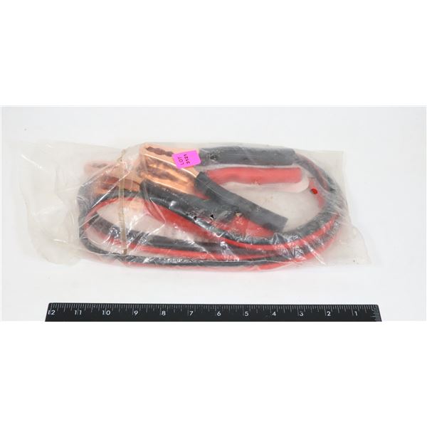 SET OF AUTOMOTIVE JUMPER CABLES