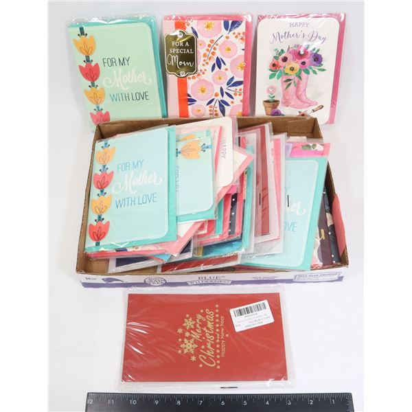 LARGE FLAT OF PREMIUM GREETING CARDS