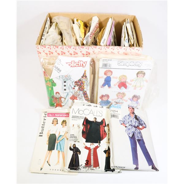 LARGE LOT OF VINTAGE SEWING PATTERNS