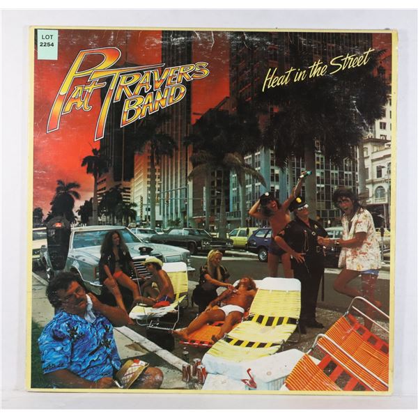 PAT TRAVERS BAND HEAT IN THE STREET
