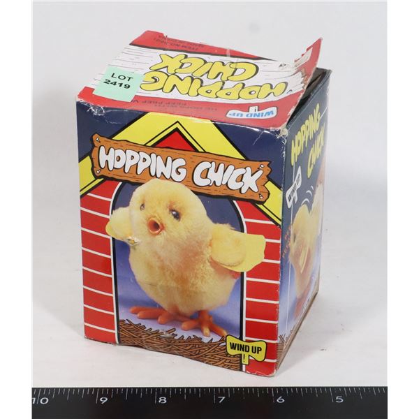 VINTAGE HOPPY CHICK WIND UP TOY IN BOX