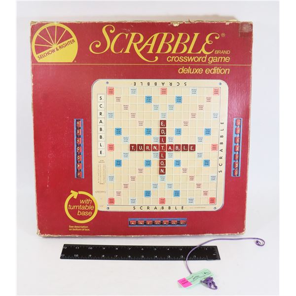 SCRABBLE DELUXE EDITION, USED