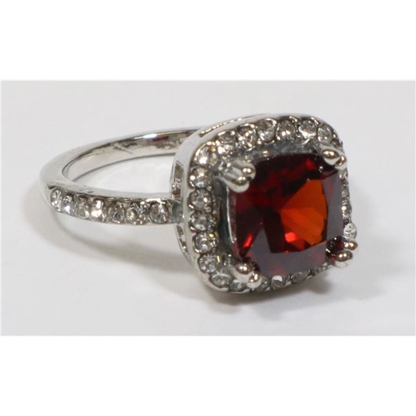 NEW SIZE 7 SILVER TONE RED RHINESTONE RING WITH