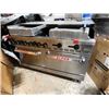Image 2 : Phoenix Commercial Stove - propane