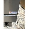 Image 3 : Phoenix Commercial Stove - propane