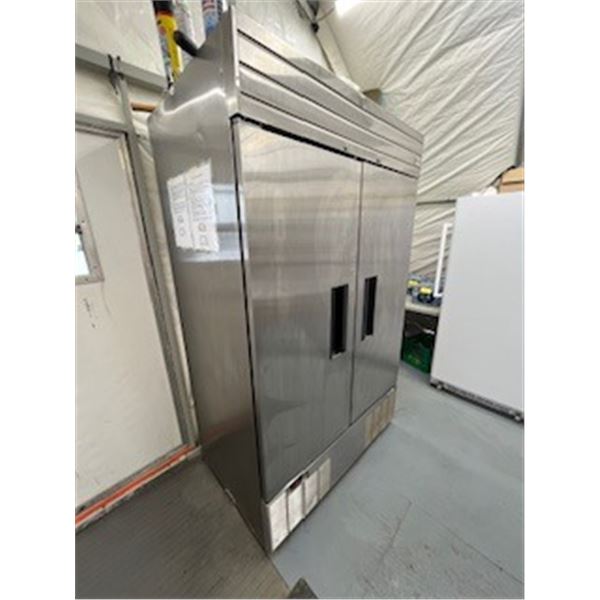 Fridge - Commercial unit