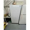 Image 1 : Fridge
