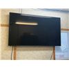 Image 1 : 65 inch Smart Tv with mounting bracket
