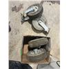 Image 1 : 4- wheels