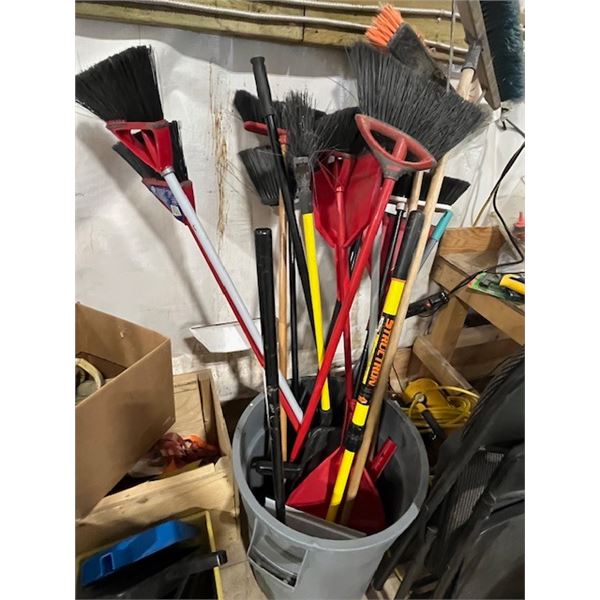 misc janitor supplies