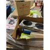 Image 1 : pallet of kitchen equipment and supplies