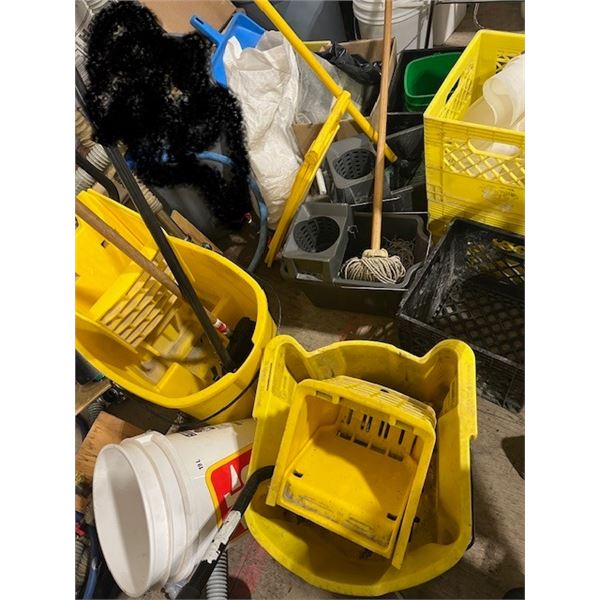 misc janitorial supplies