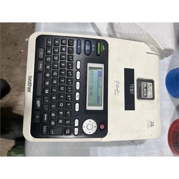 label making machine