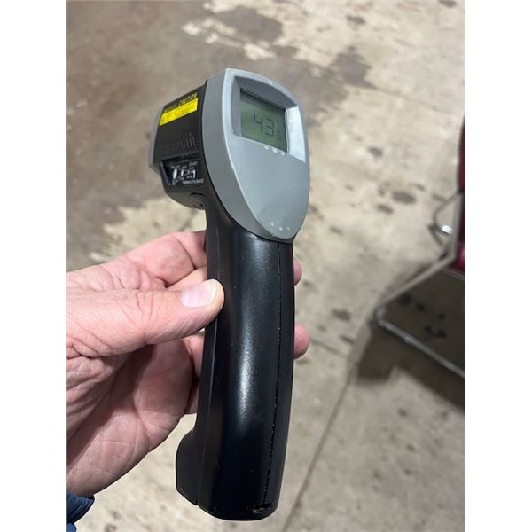 Infrared thermometer