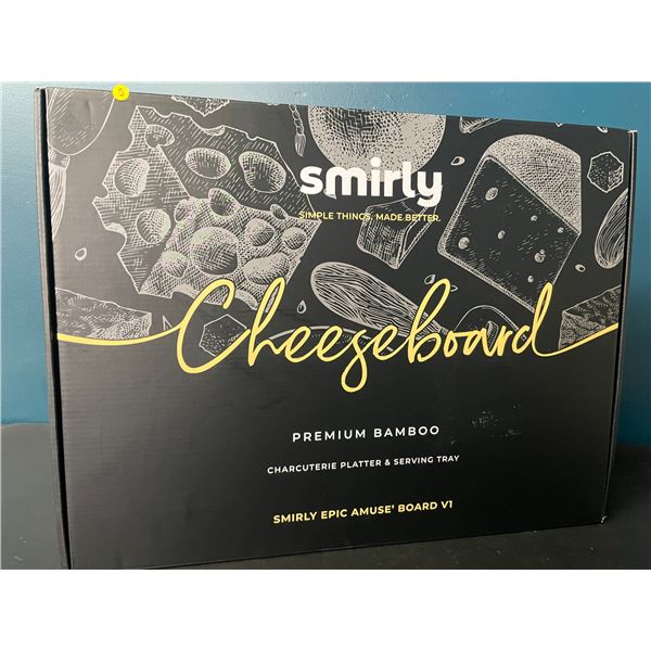 1 Smirly Premium Bamboo Cheeseboard - Charcuterie Platter & Serving Tray Set - New