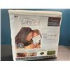 Image 1 : 1 SafeRest Premium Mattress Encasement/Protector for Queen Size Mattresses - Brand New