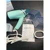 Image 3 : 1 Handheld Garment Steamer - Foldable Portable Design - 100ml Tank - Brand New!