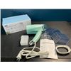 Image 1 : 1 Handheld Garment Steamer - Foldable Portable Design - 100ml Tank - Brand New!