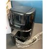 Image 2 : 1 Chefman Turbofry Touch Mini 2L Personal Air Fryer w/ Digital Display - New (Damaged Box)