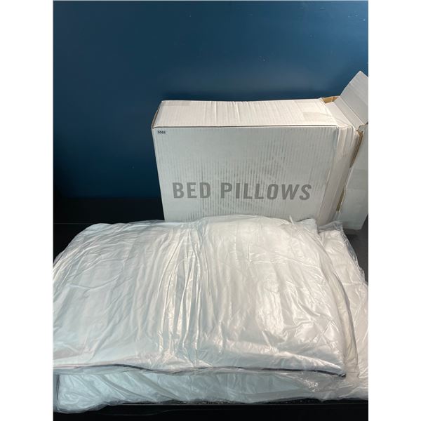 2 Pack of Bed Pillows - New