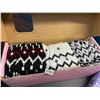 Image 3 : Assorted Women's Fuzzy TeeHee Brand Socks - 8 Pairs Total - Brand New