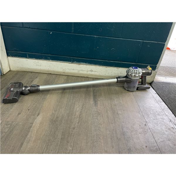1 Dyson Cordless Vacuum with Battery (No Charger) - Used/As Is