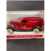 Image 2 : 1934 Ford Delivery Van Canadian Tire, Diecast Car in Original Box