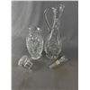 Image 2 : Beautiful Vintage Pinwheel Crystal Decanters
