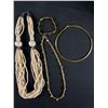 Image 1 : Lot of Vintage Costume Jewelry