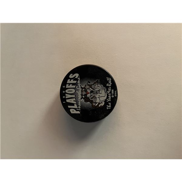 NHL1996 commemorative playoff puck