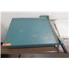 Image 1 : Guillotine Paper Cutter 24" x 24"