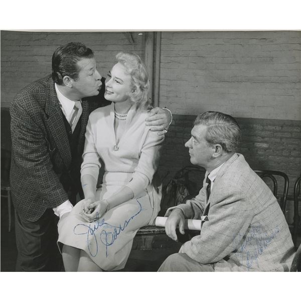 Everybody Loves Me signed movie photo