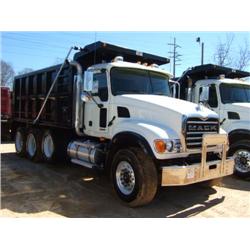2006 MACK CV713 TRI-AXLE DUMP