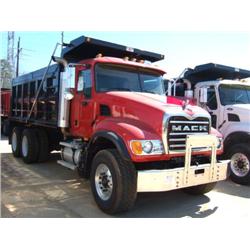 2006 MACK CV713 TANDEM AXLE DUMP