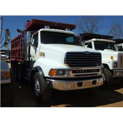 2003 STERLING 9520 TRI-AXLE DUMP