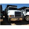 Image 1 : 1998 MACK CL713 TRI-AXLE DUMP