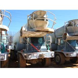 1999 MACK FDM7133 FRONT DISCHARGE CONCRETE MIXER
