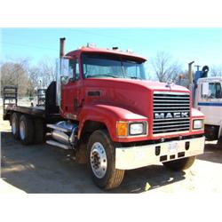 1998 MACK CH613 T/A EQUIPMENT HAULER