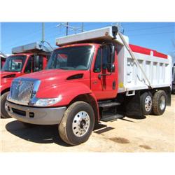 2003 INTERNATIONAL 4400 S/A DUMP
