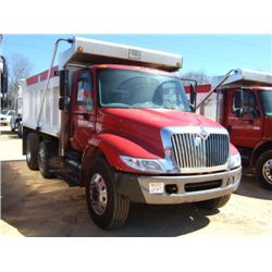 2003 INTERNATIONAL 4400 S/A DUMP