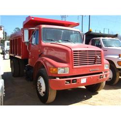 1993 INTERNATIONAL 4900 S/A DUMP
