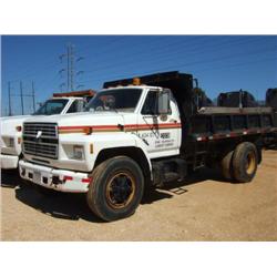 1987 F700 S/A DUMP