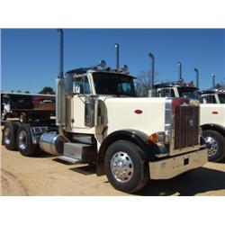 2004 PETERBILT 379 EXT HOOD T/A TRUCK TRACTOR S/N D829253